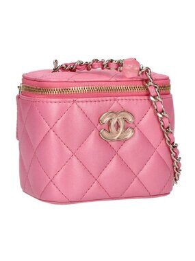 Chanel CC Logo Vanity Che